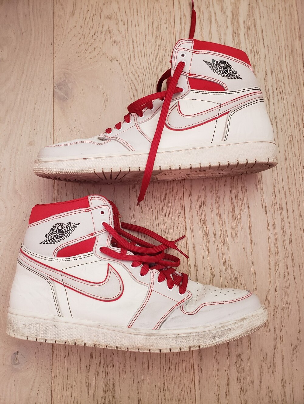 Nike Air Jordan 1 Retro High OG Phantom Size 13 used in good condition.